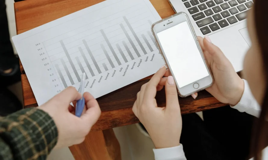 Tech Fatigue and Travel: Why More People Are Choosing to Book Over the Phone